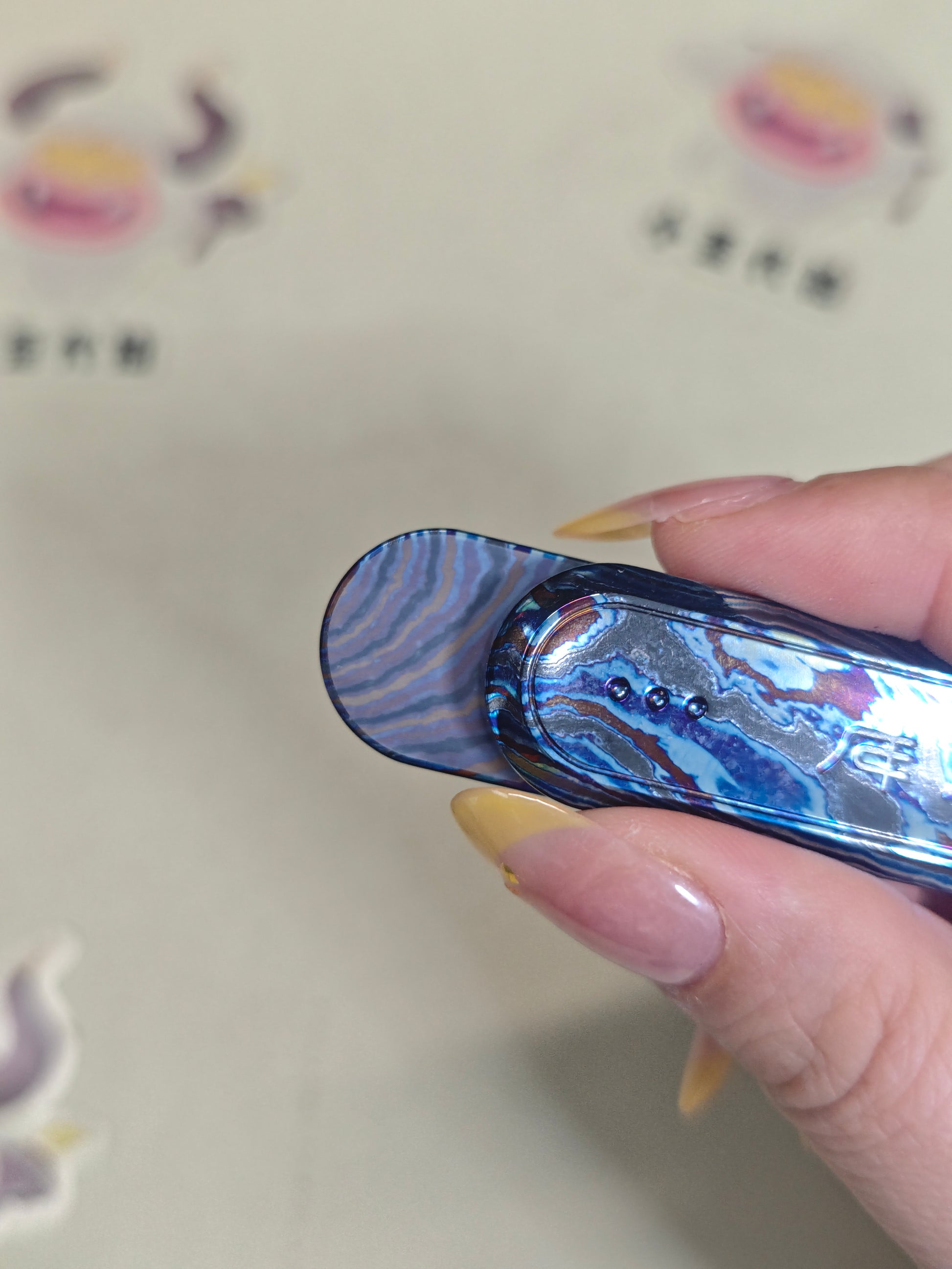 Lucky Draw Zirconium Zircuti