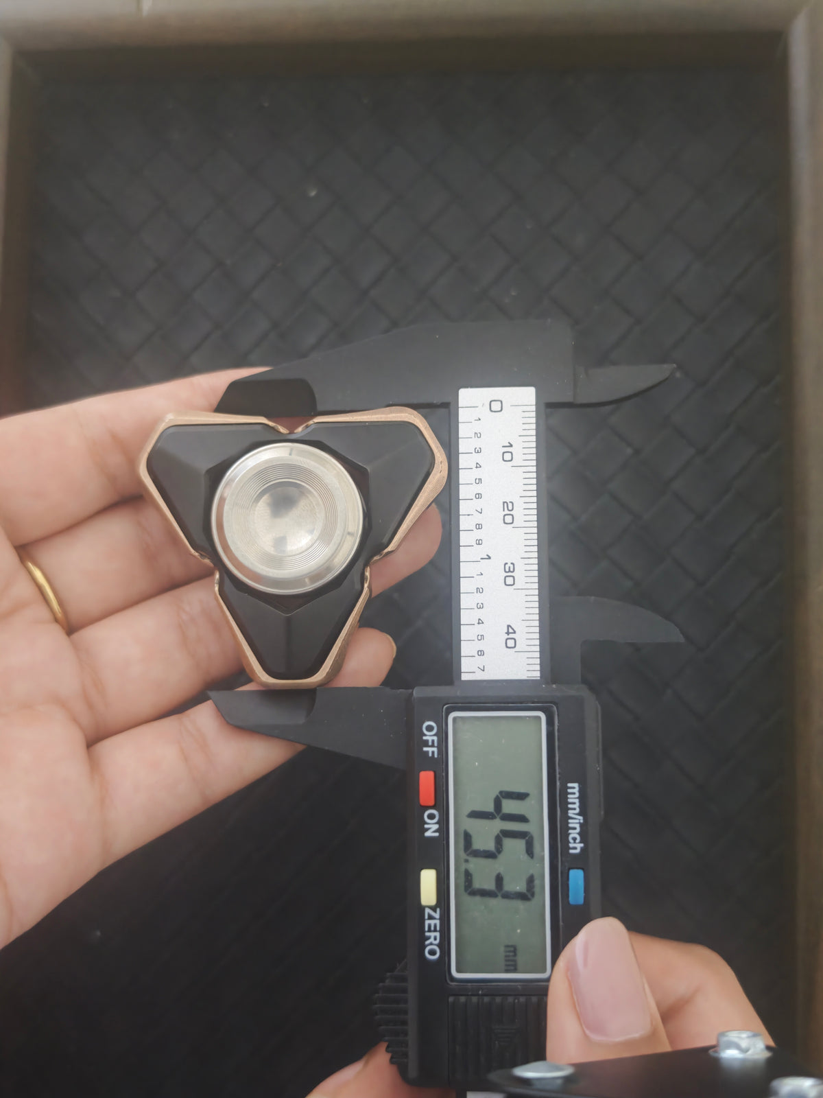 Qs Titanium