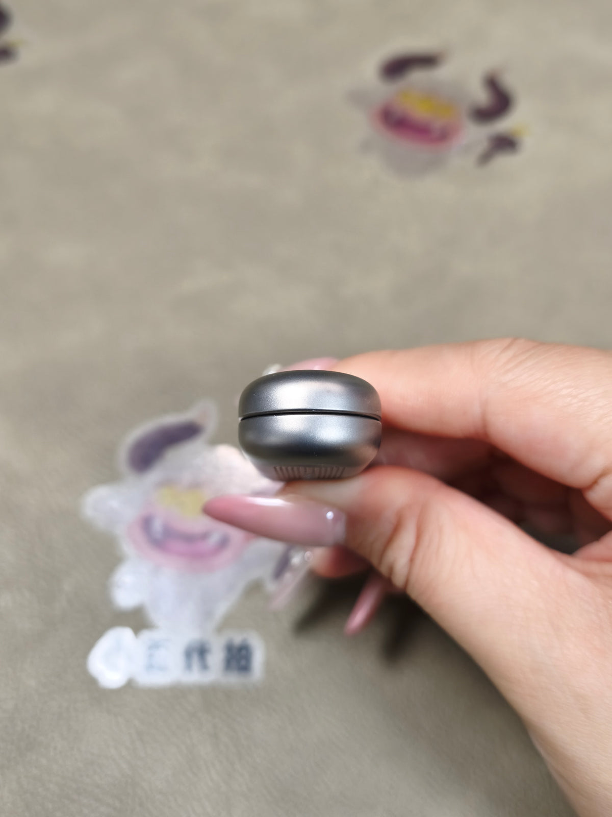 Floating Cloud Titanium Blasted