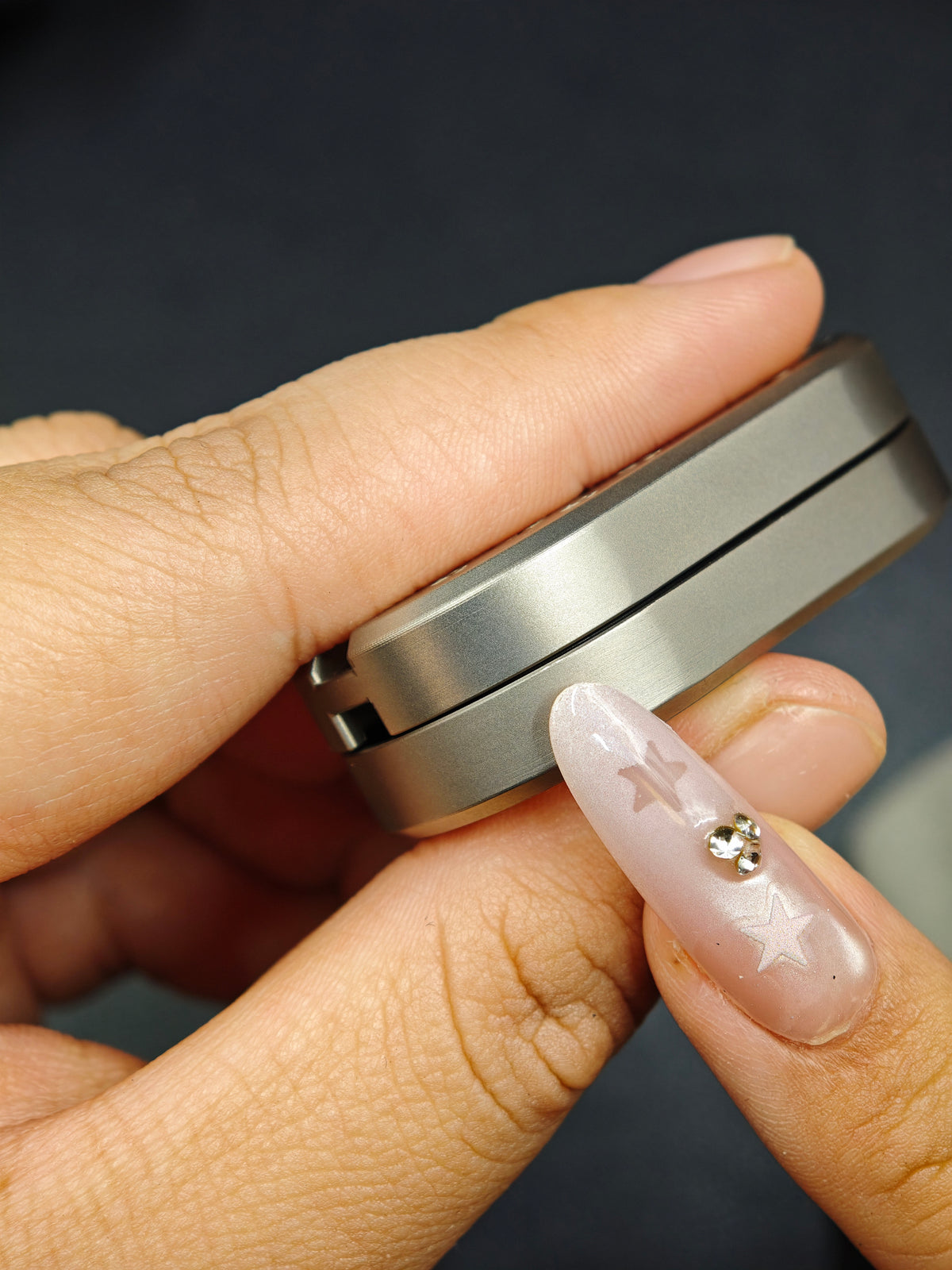 F2 Titanium