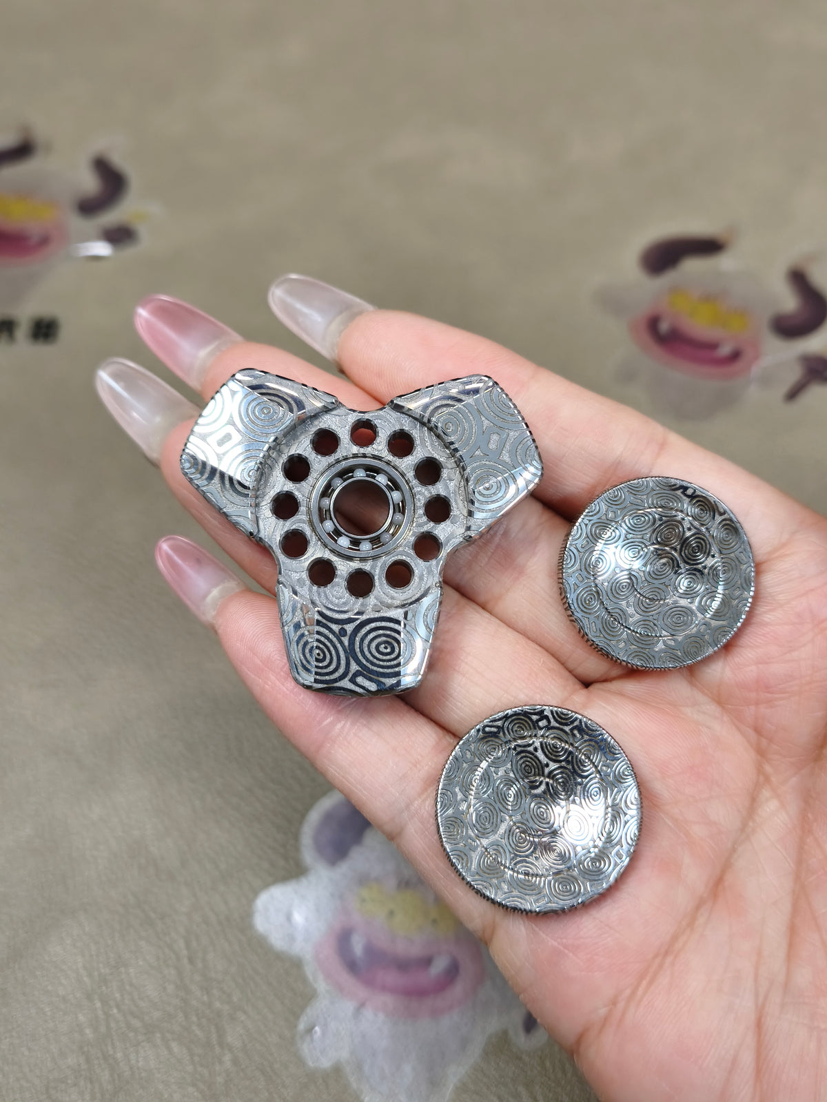 Gentle Breeze Bearing Cap Damasteel Etched
