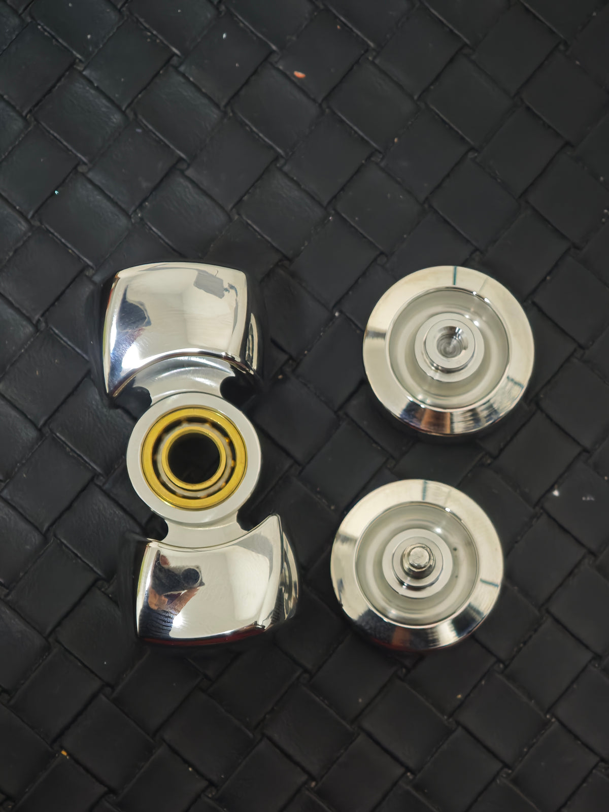 Zhen Stainless Steel Polished