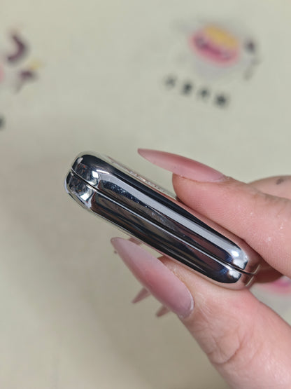 Floating Cloud Titanium Polished