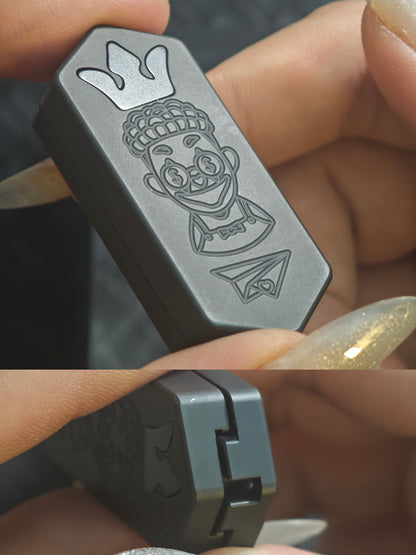 Plane Zirconium