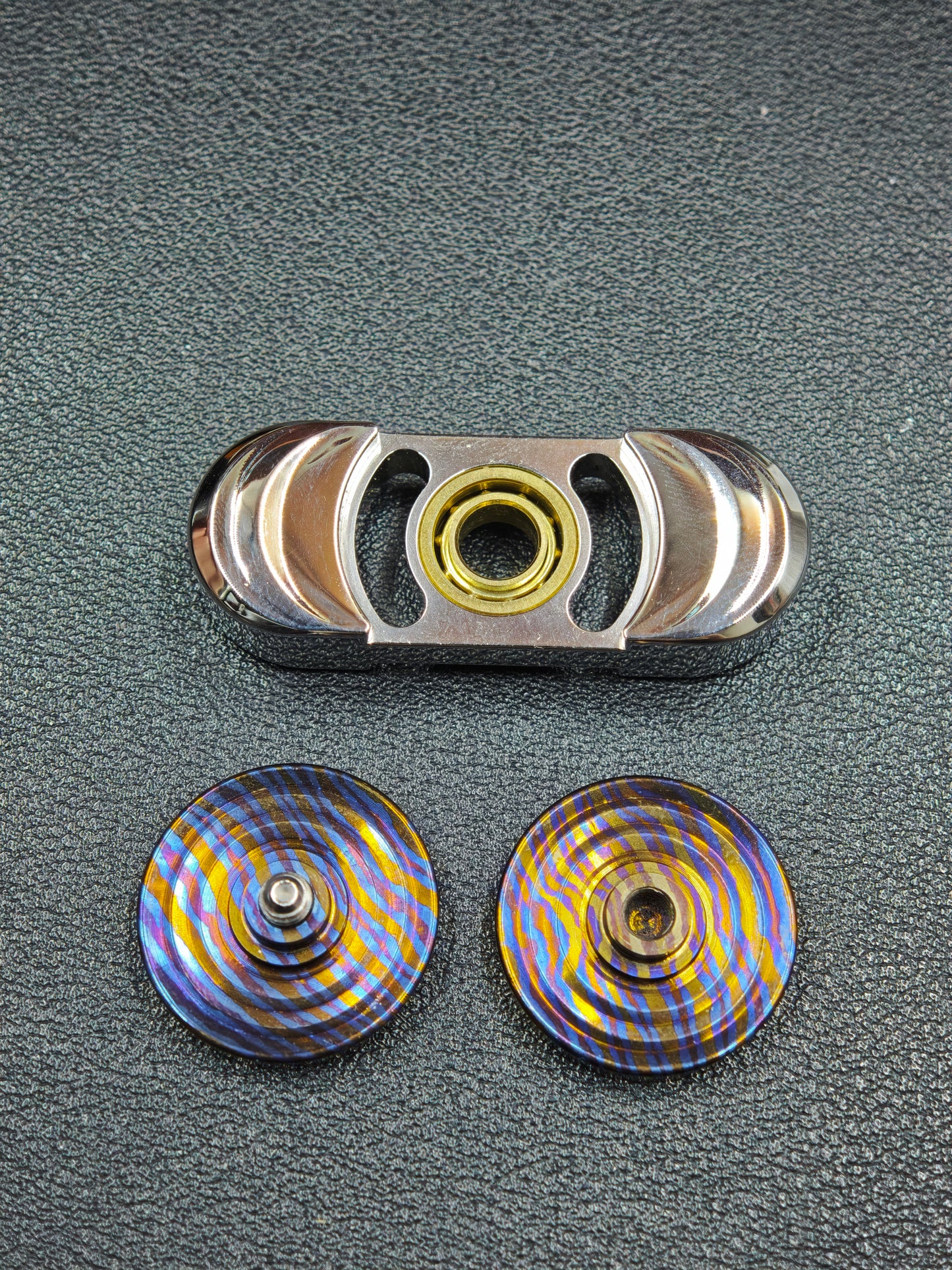 Stacked Mirror Stainless Steel Mokuti