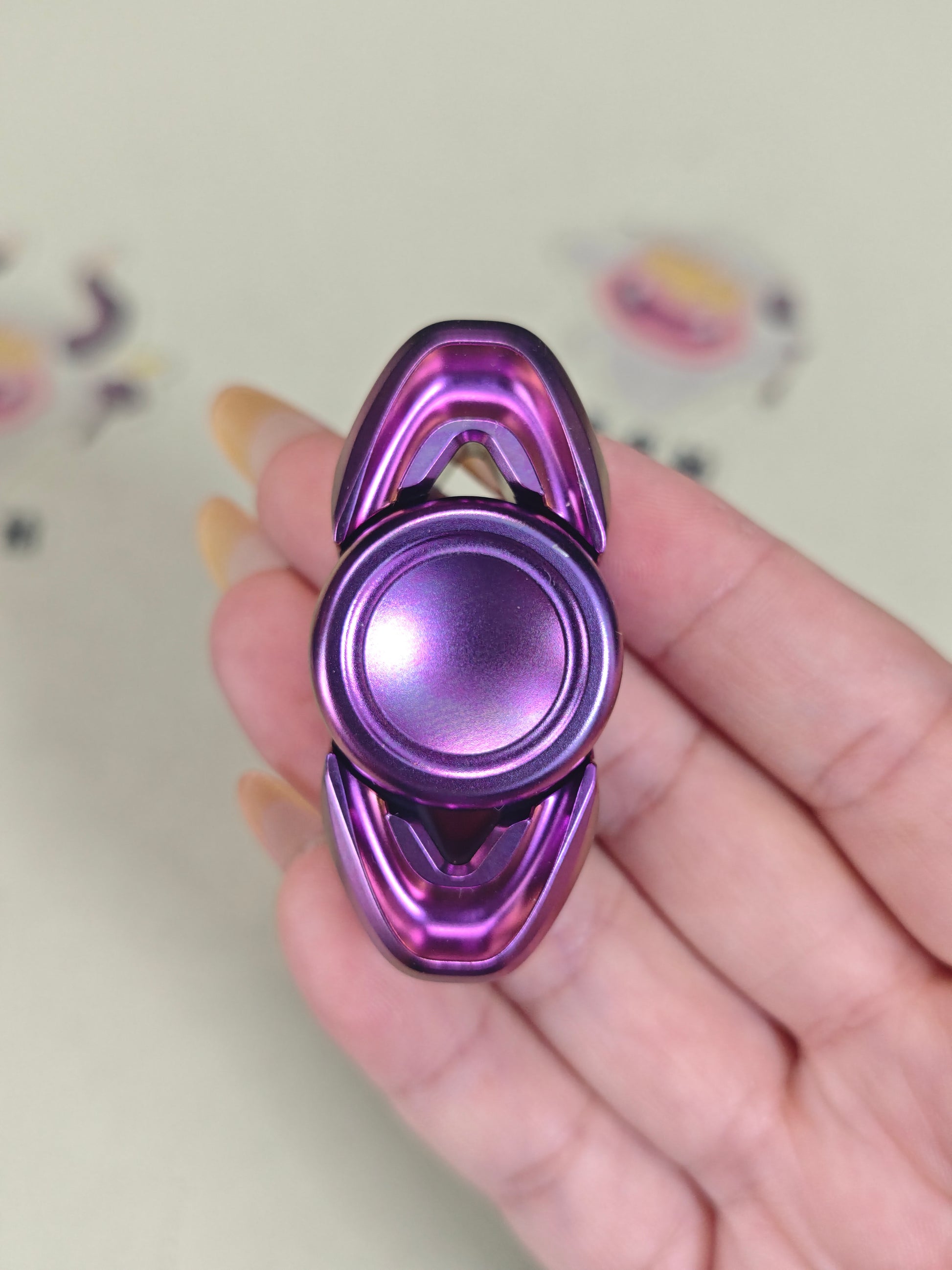 Pan Yixian Zirconium