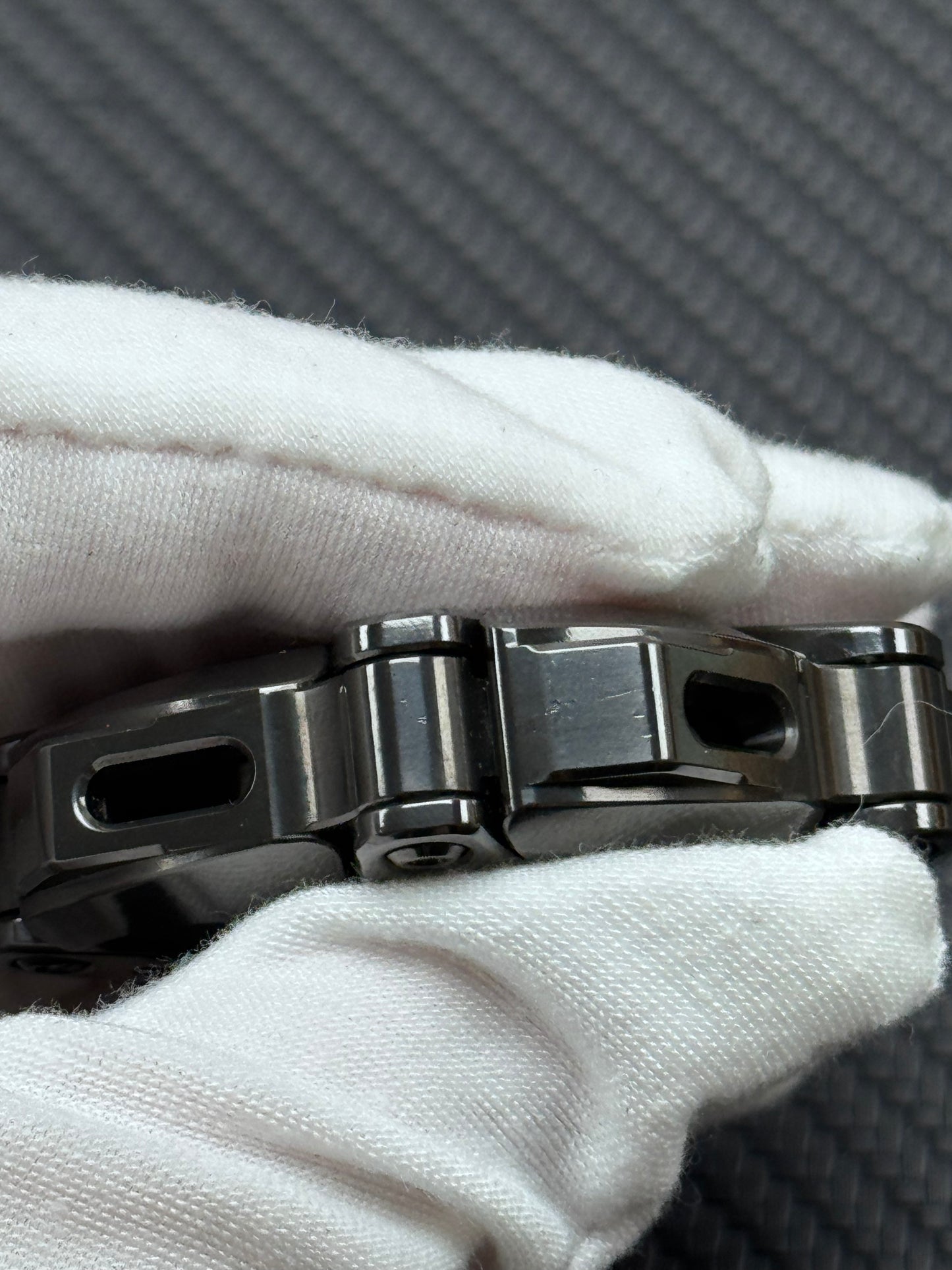 Penta Origin Shell Opening Zirconium