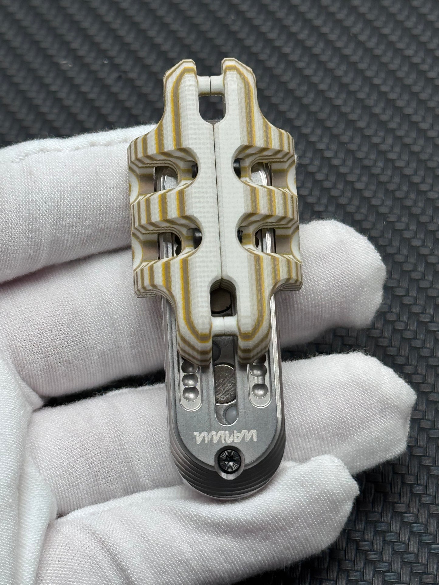EXOSKELETON G10 Yellow Grey White Bone Core Stainless Steel