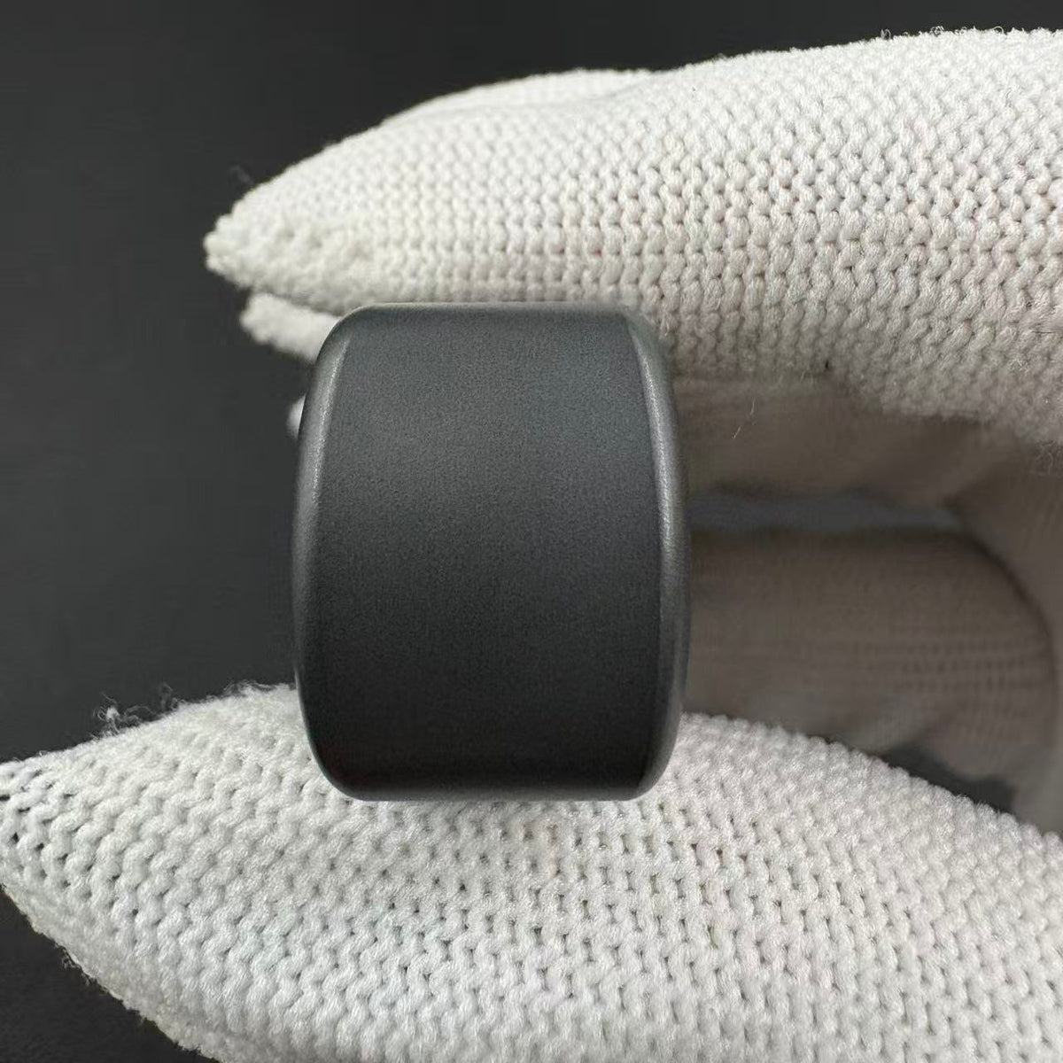Floating Shadow Pro Zirconium