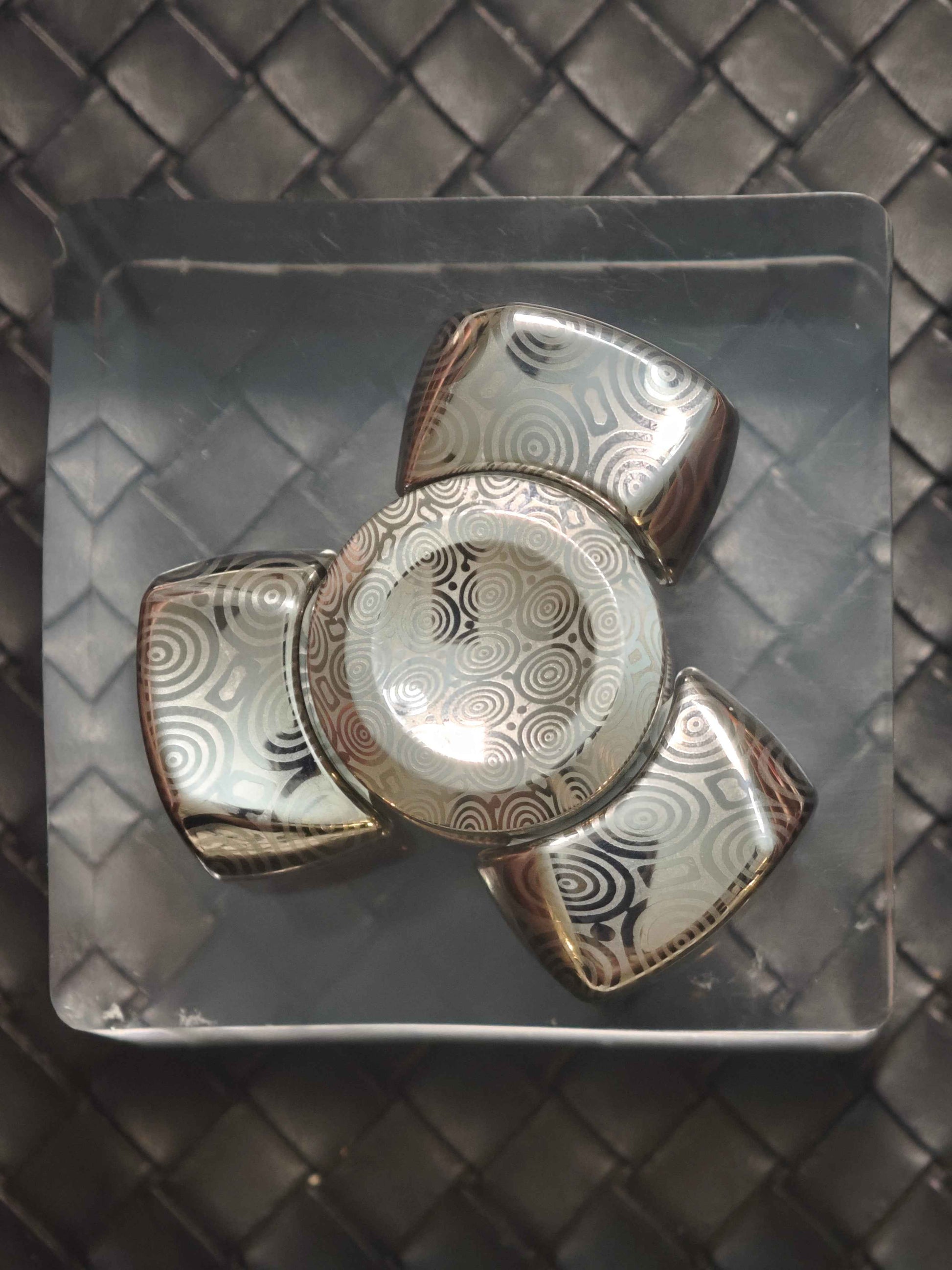 MOS Zhen air Stainless Steel Etched