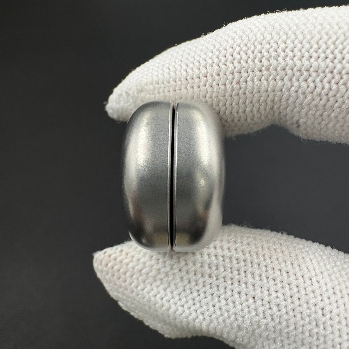 Floating Cloud Stainless Steel Blasted