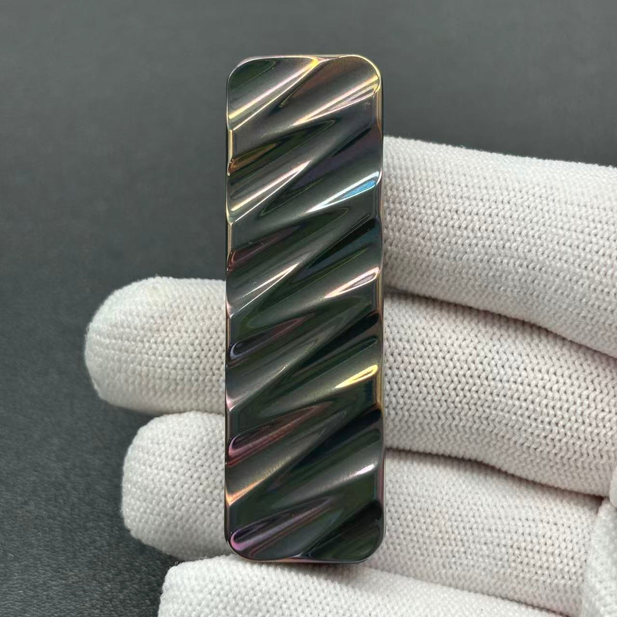 Tita Zirconium Oil Slick