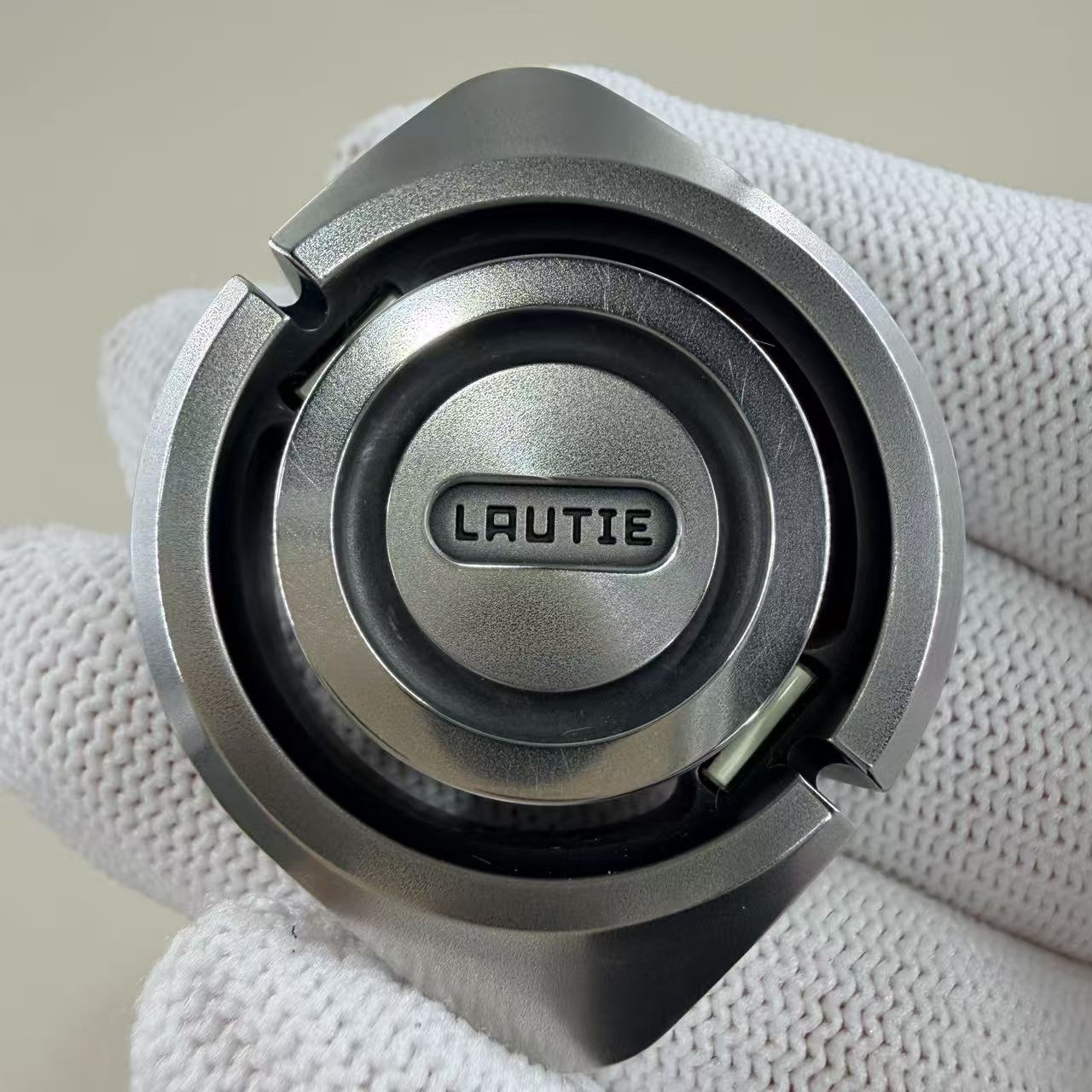 BIT 04 Stainless Steel