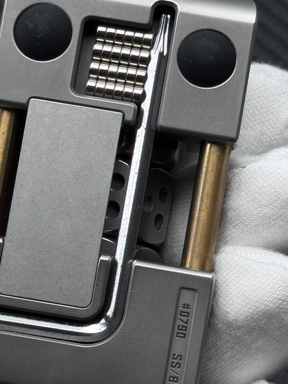 Jackpot 2.0 Deskset Brass Stainless Steel