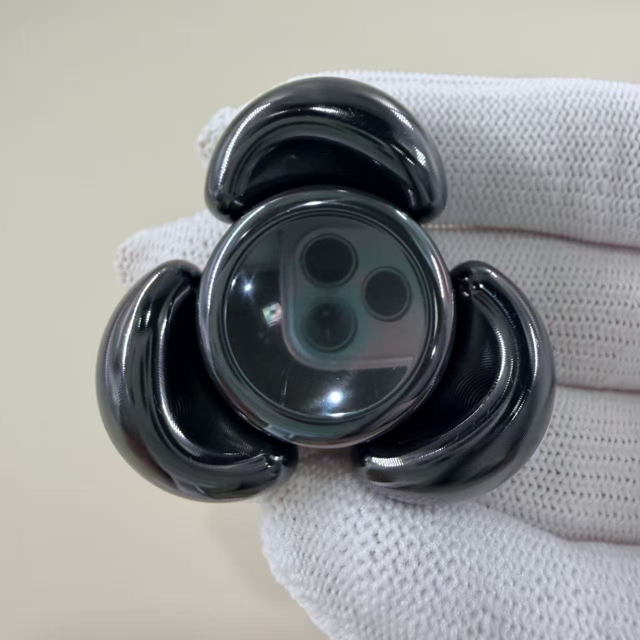 sandan Zirconium