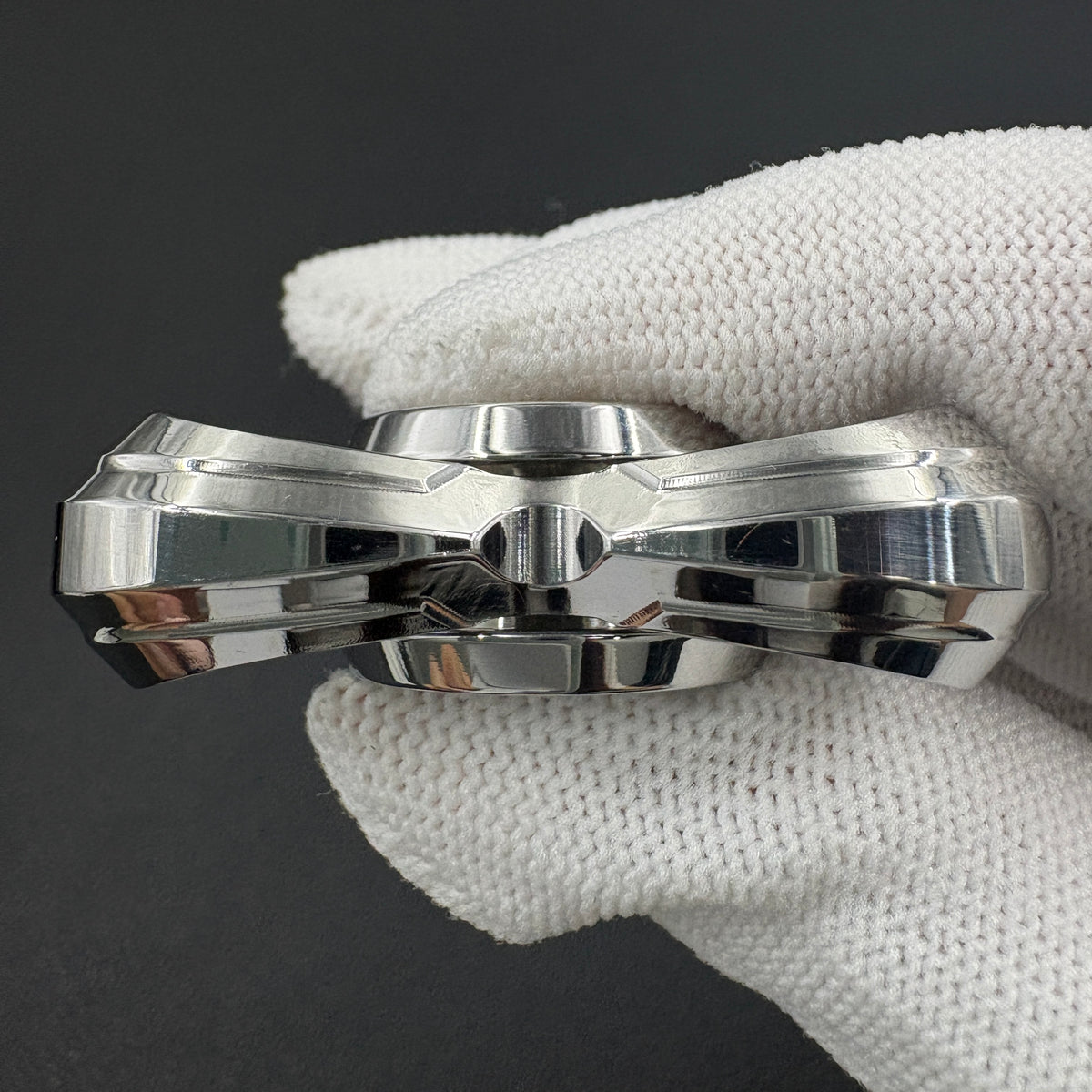 Cat's Eye Stainless Steel Polished