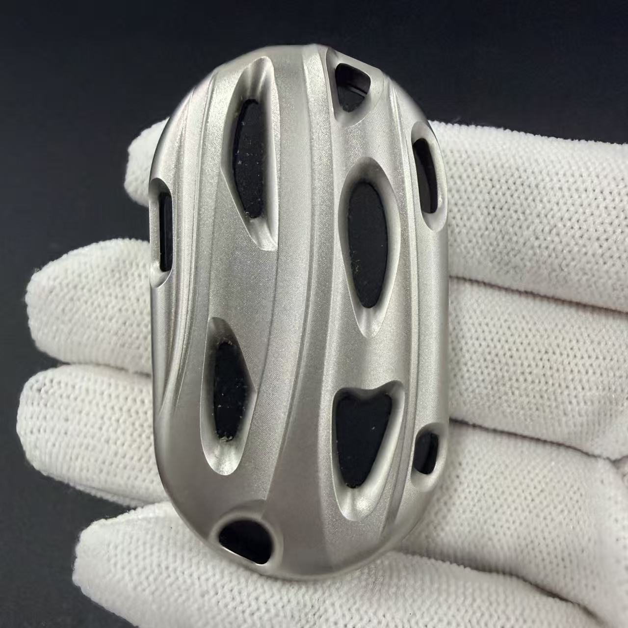 Lag Stainless Steel
