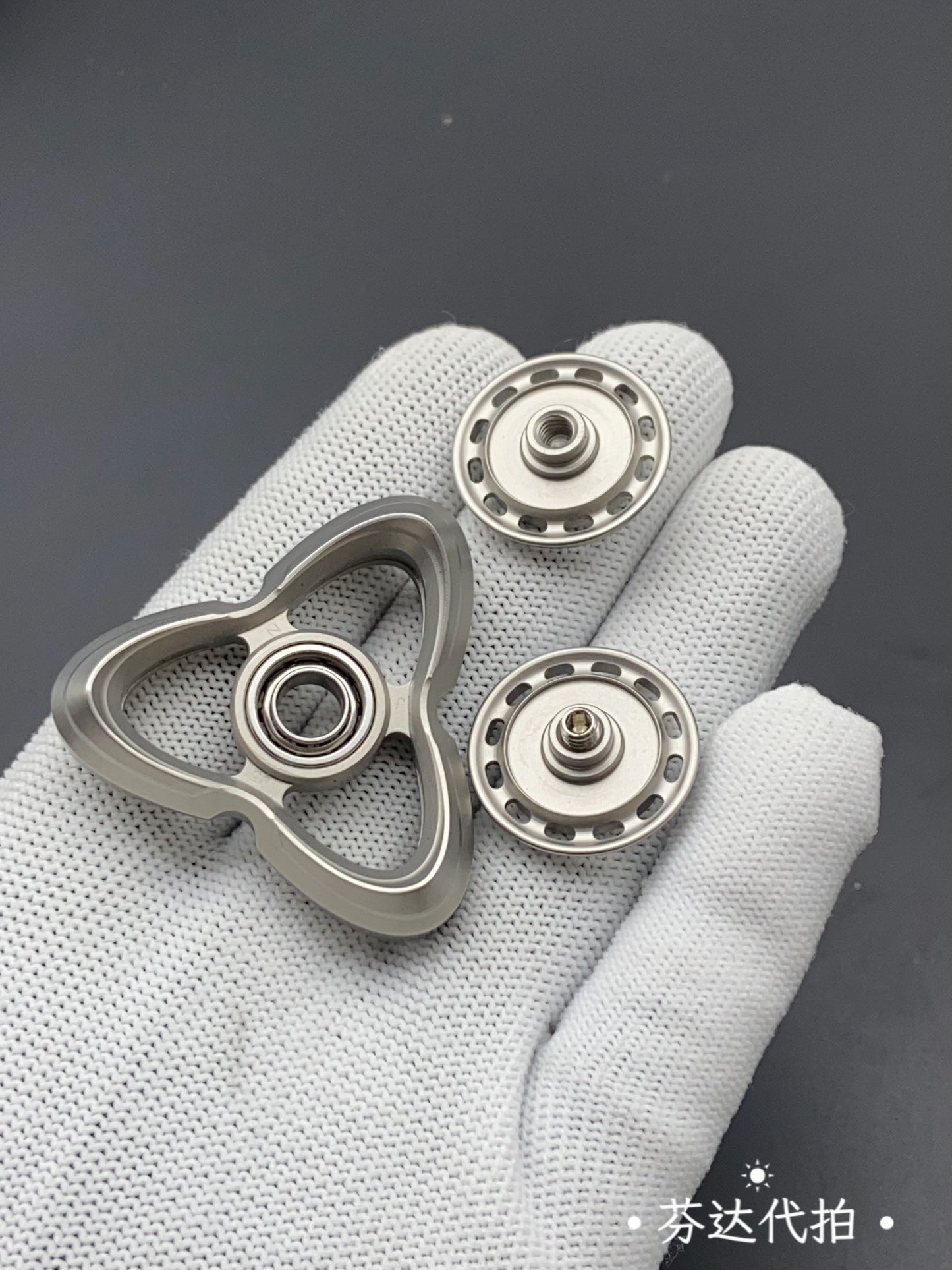 Cat's Eye Stainless Steel