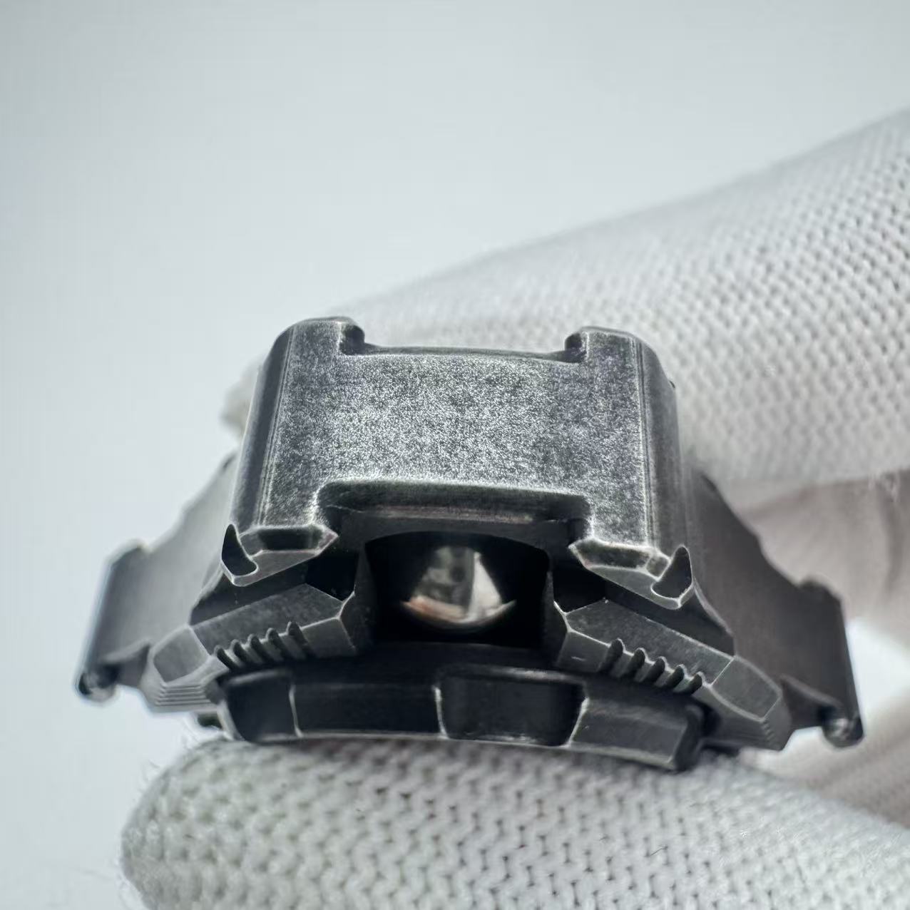 Manta Ray Stainless Steel