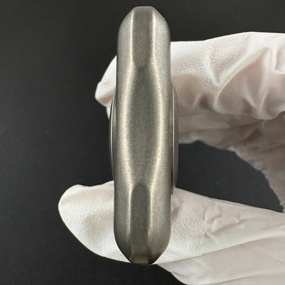 Little Triangle Titanium