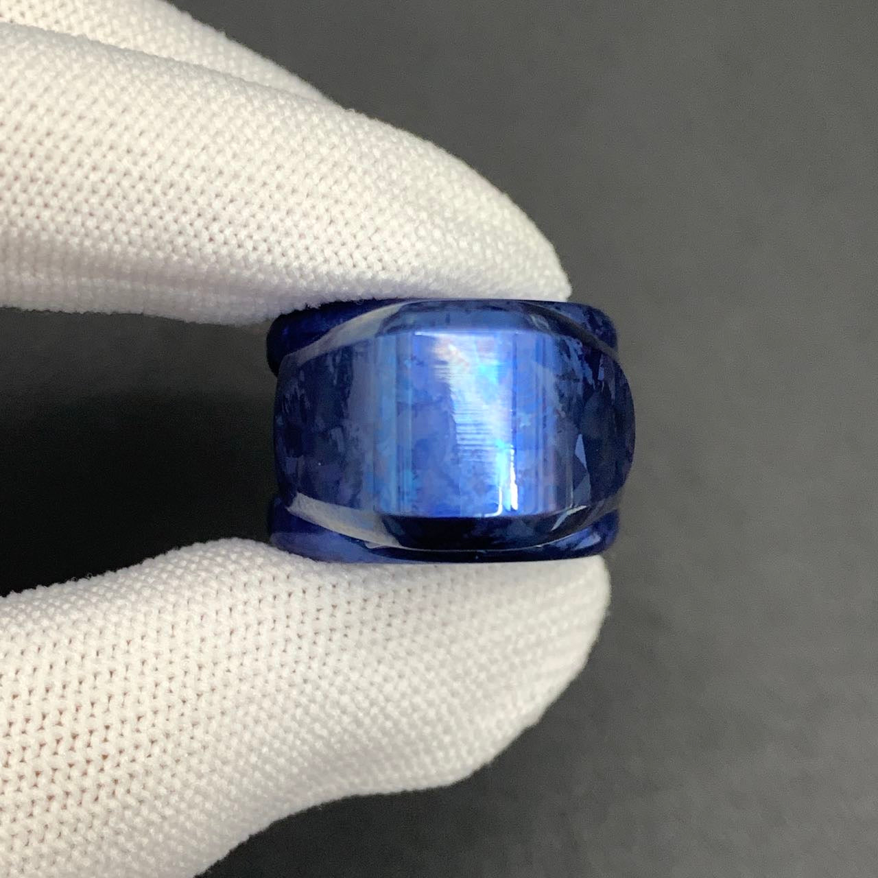 Pan Yixian Crystallized Titanium