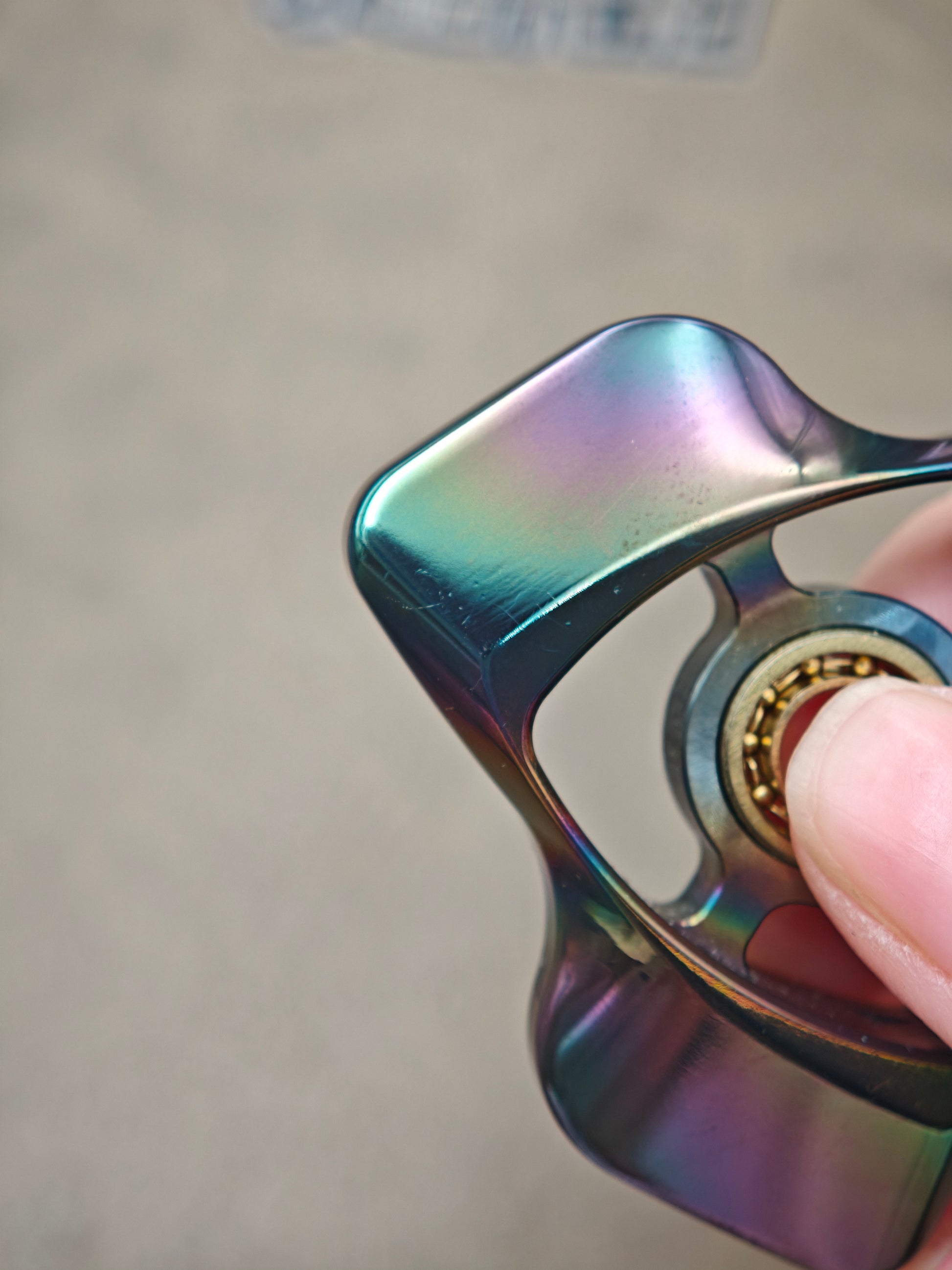 Phantom Dual Leaf Zirconium