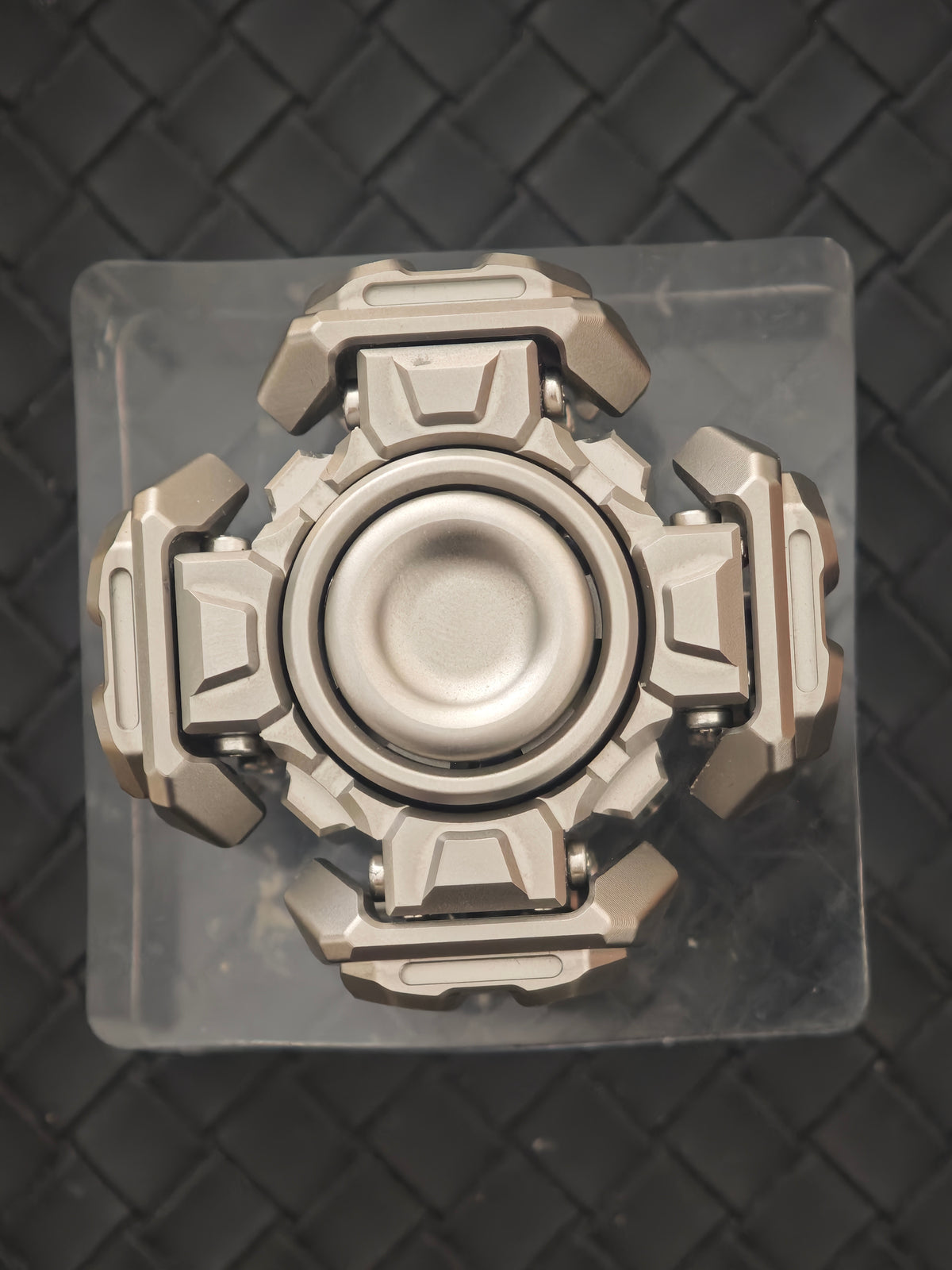 Ancient Iron Shell Opening Titanium