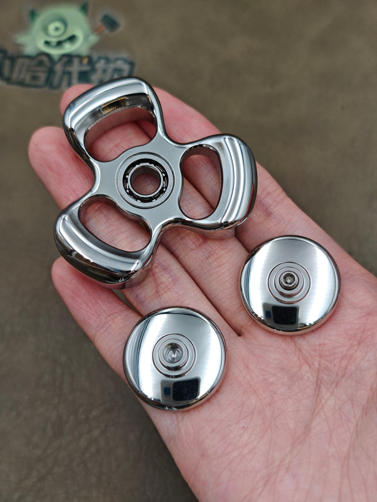 Three-Leaf Horizon OG Stainless Steel Polished