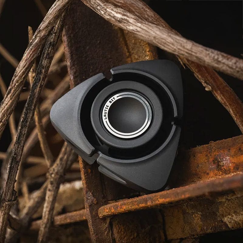 Bit-04 Tri Fidget Spinner โ TRB Creation