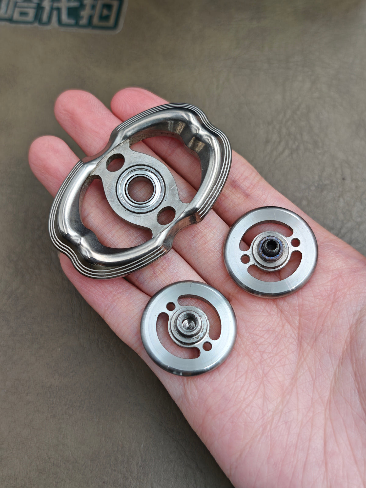 Obsidian Crystalized Titanium