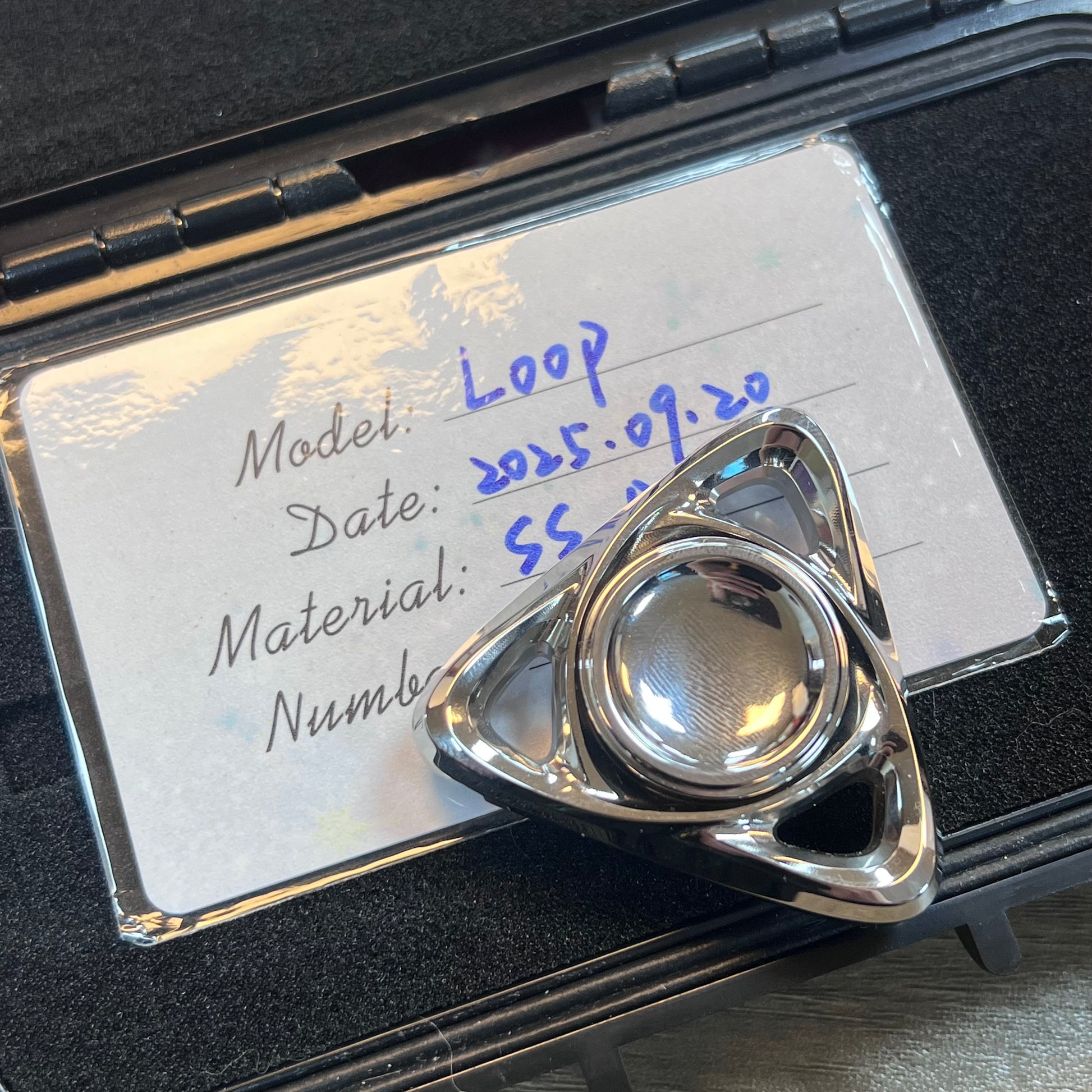 Loop Stratus Stainless Steel