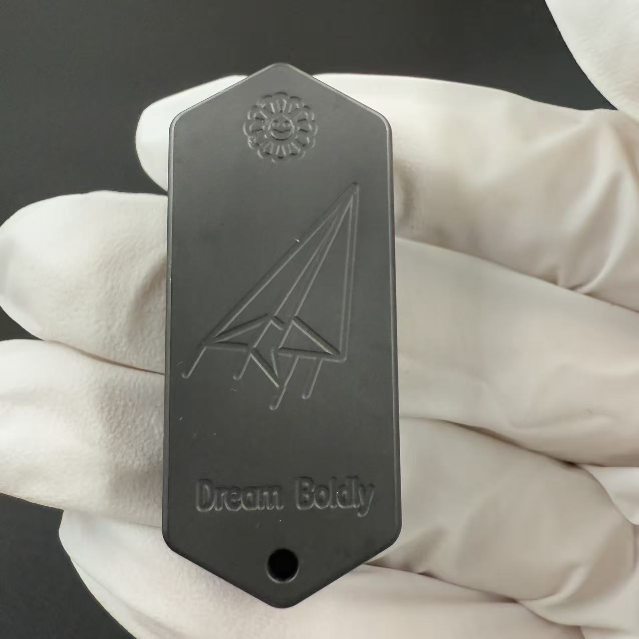 Plane Zirconium