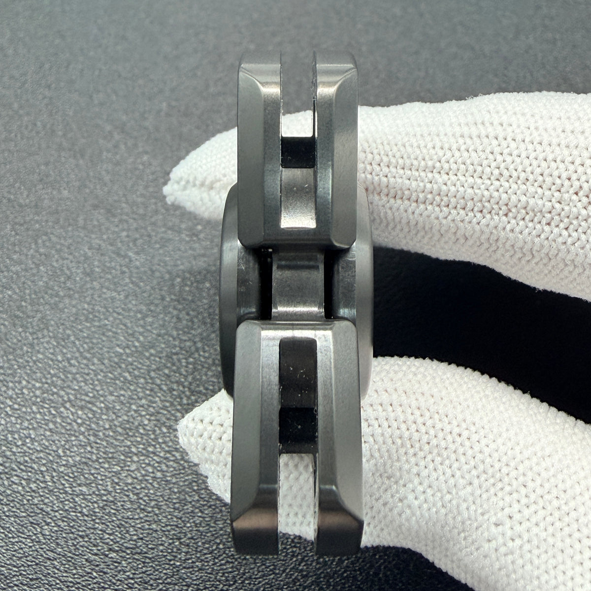 Buzzing Zirconium Machine Finished