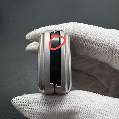 Wormhole Stainless Steel