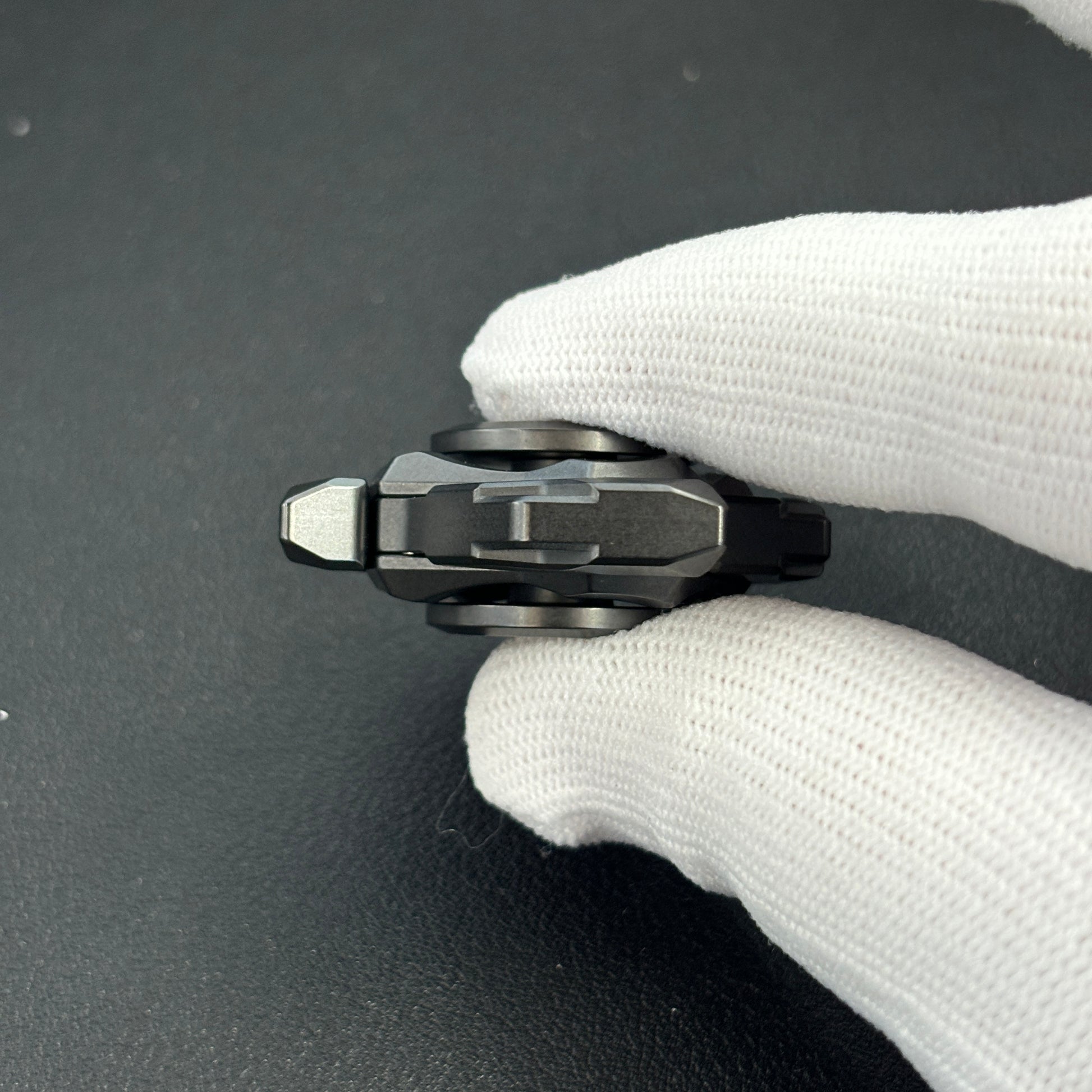 Haze Shell Opening Zirconium Stonewashed