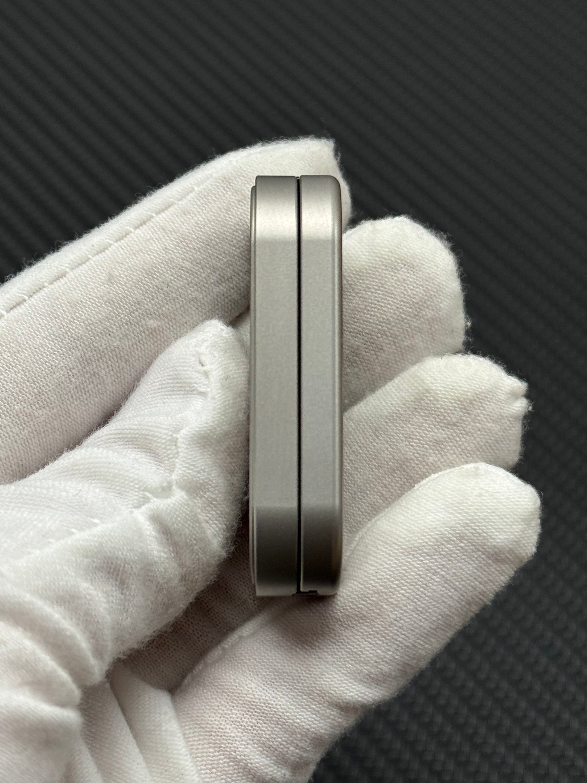 Flipoo Stainless Steel Limited Edition