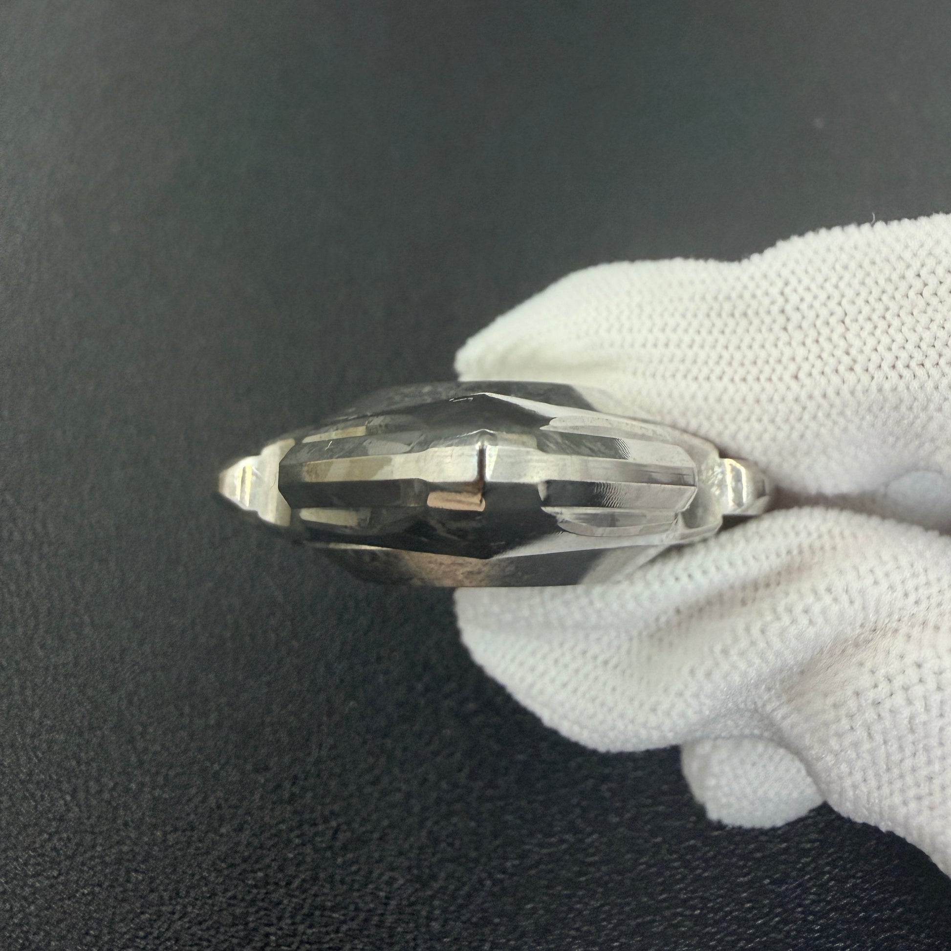 Siren Crystallized Titanium