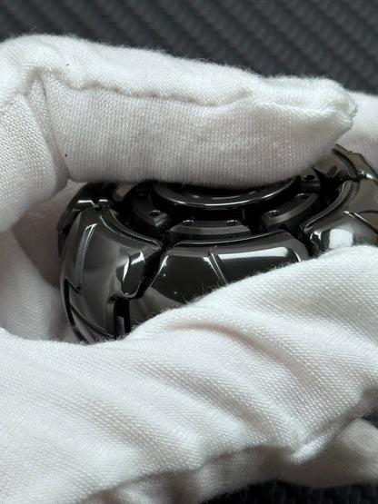 PILLBUG Zirconium