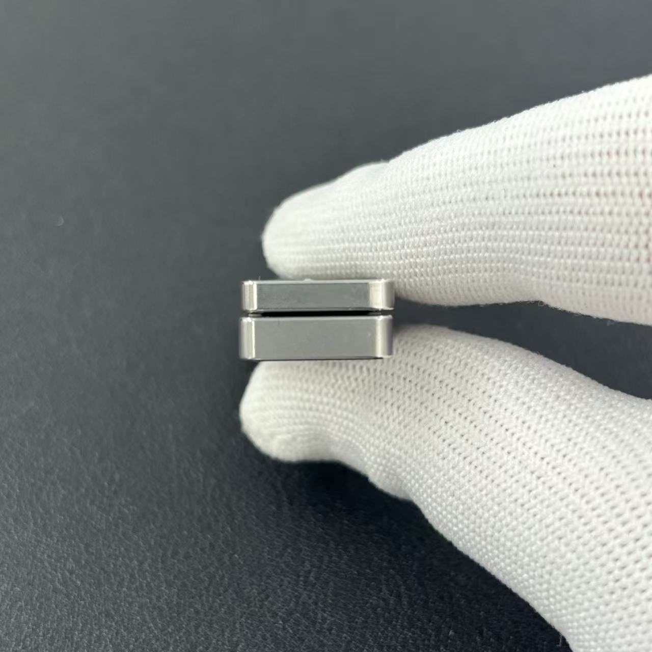 Frog Stainless Steel PEEK