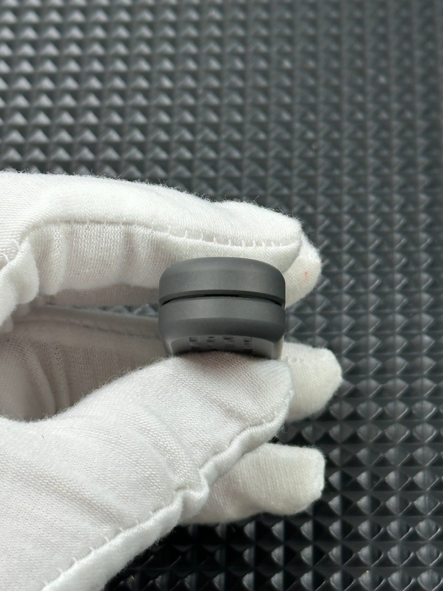 Top B Rain Zirconium