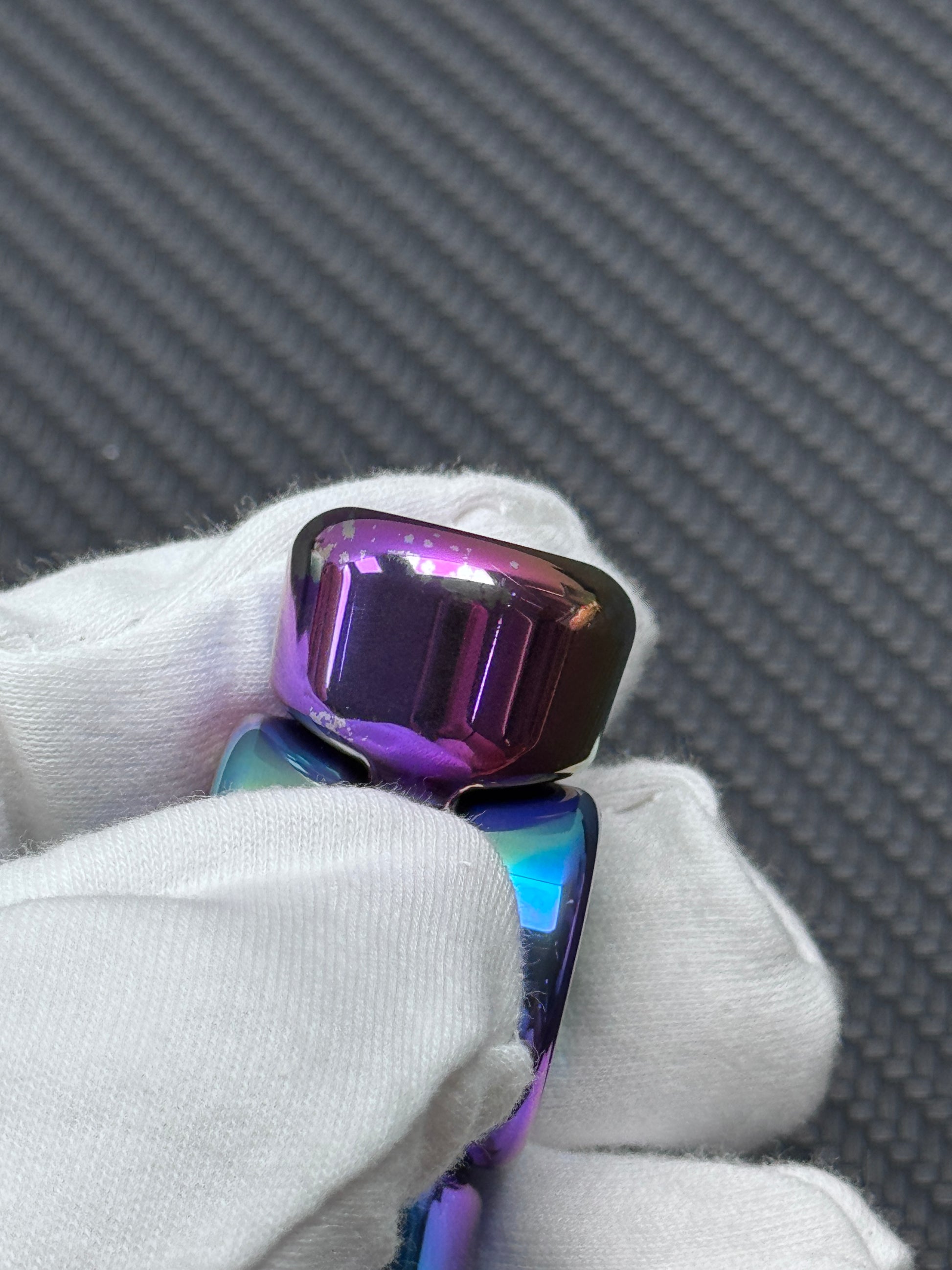 Spin Titanium