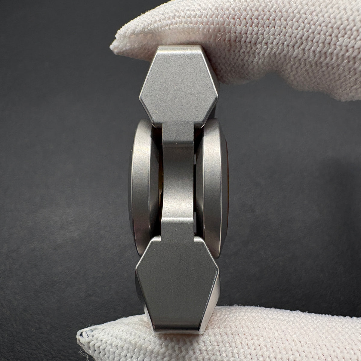 Amber Tenon Stainless Steel Stonewashed