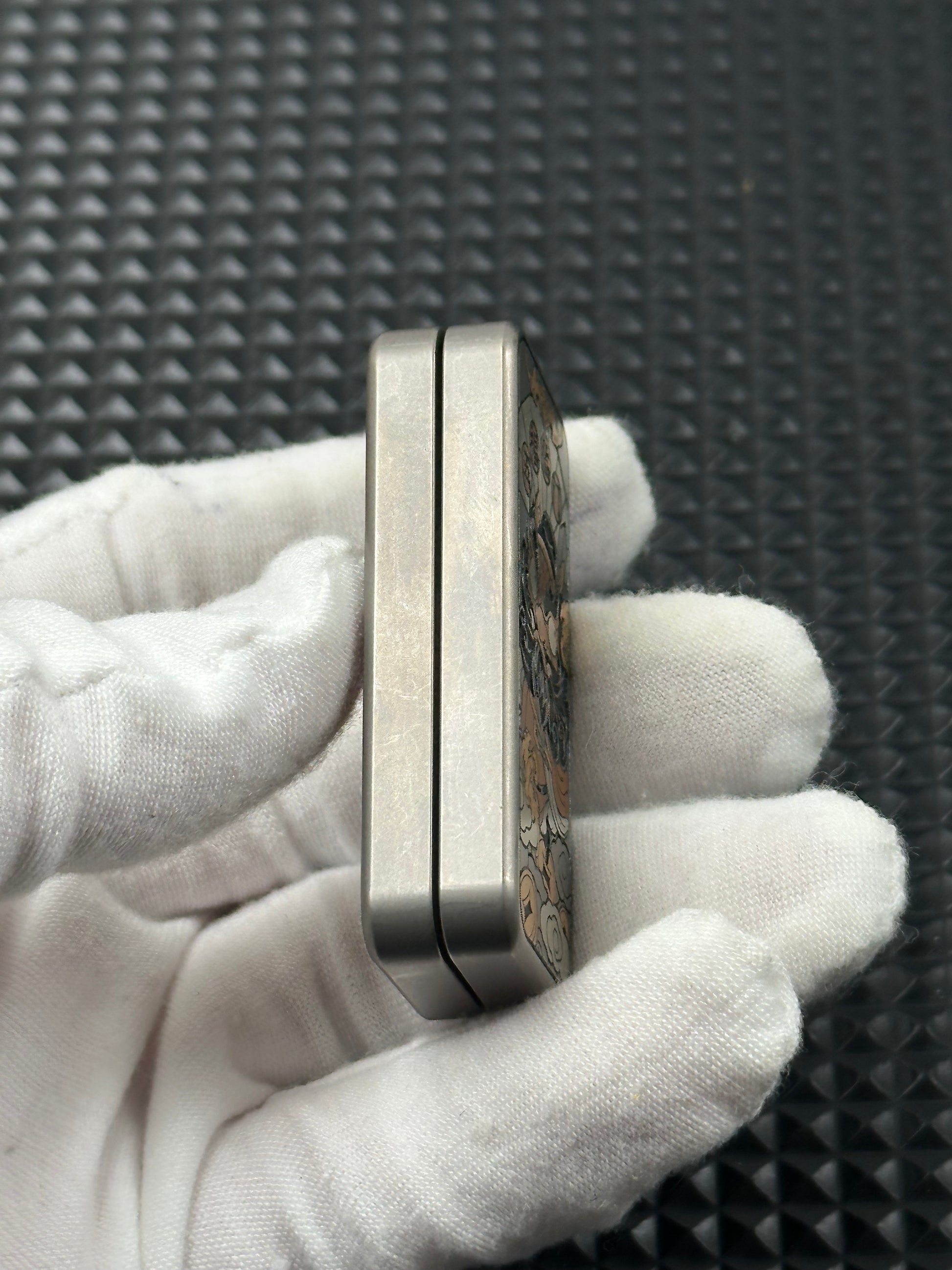 Zhong Kui Paperweight Titanium