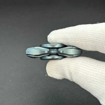 Toothless Mini Pearl White Zirconium