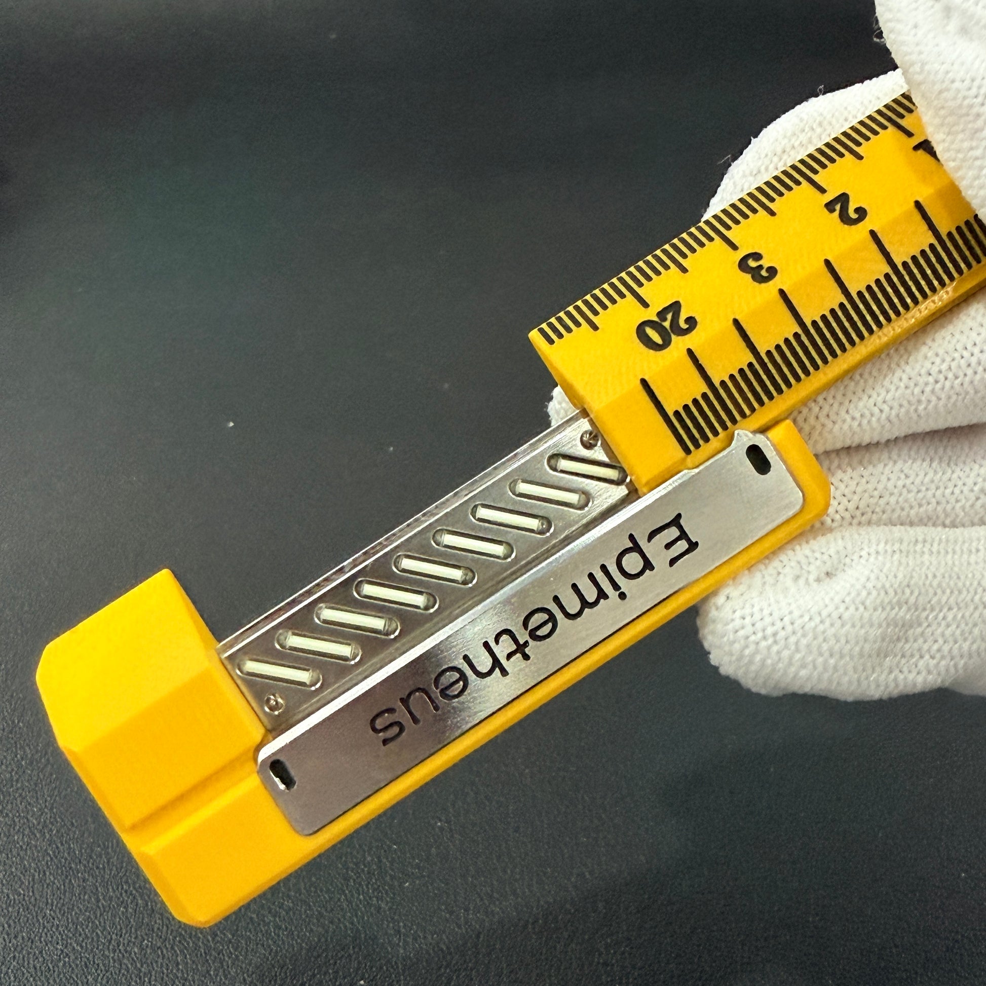Quirky Ruler G10