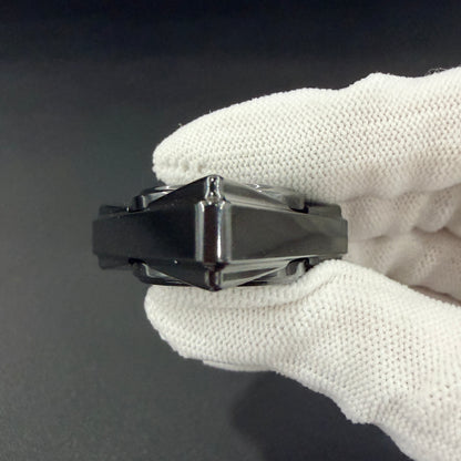 Hornet Zirconium
