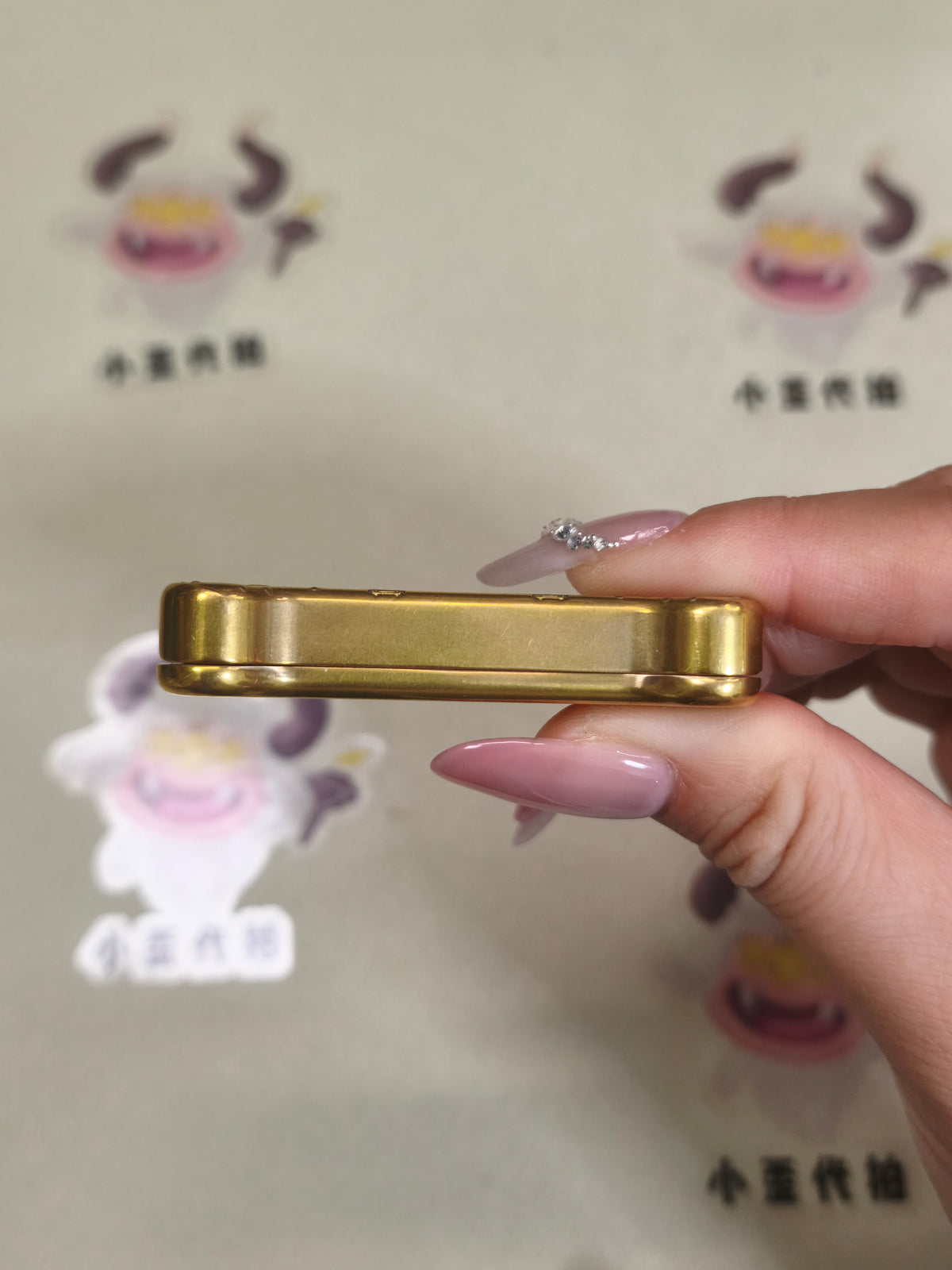 Thorn Light Steam Bone Brass Engraved