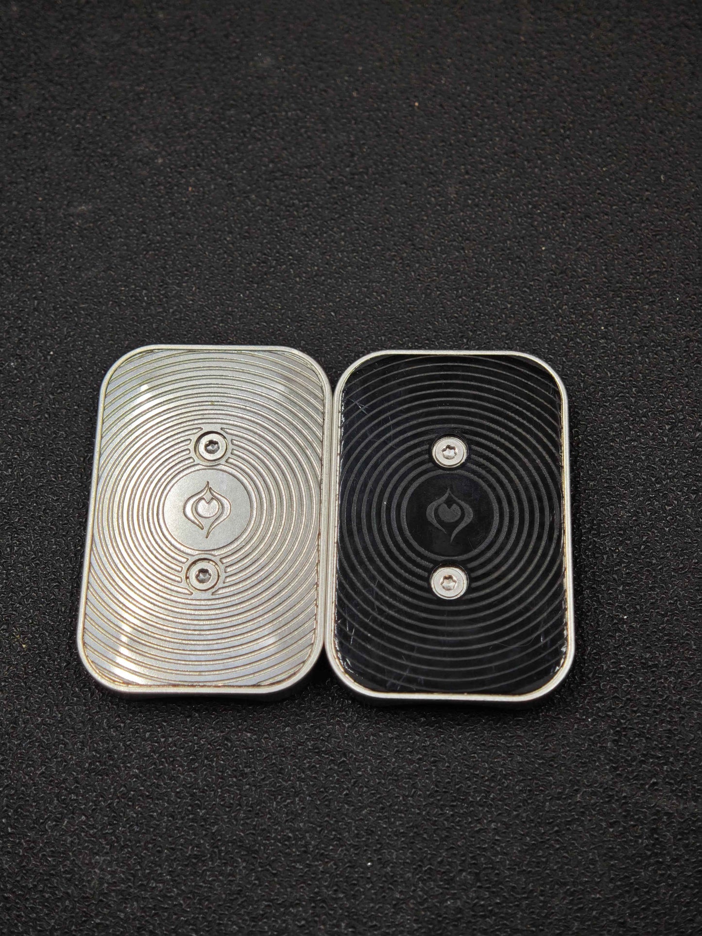 Aura Sand Stainless Steel