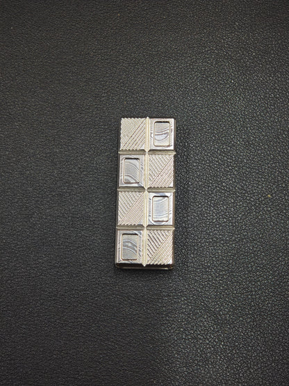 Ultra-Thin Wafer Damasteel