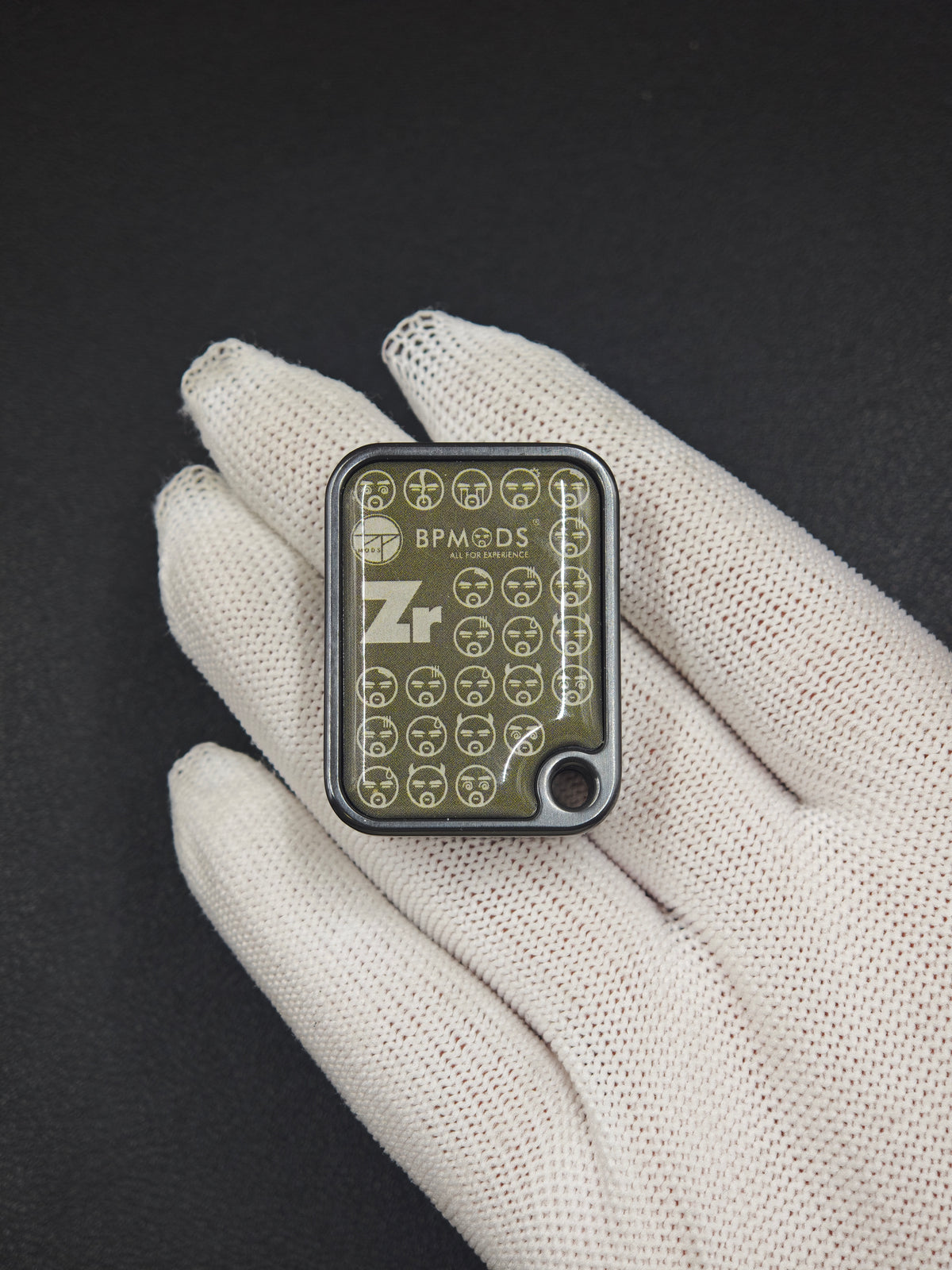 Price Tag Nine Palace Zirconium